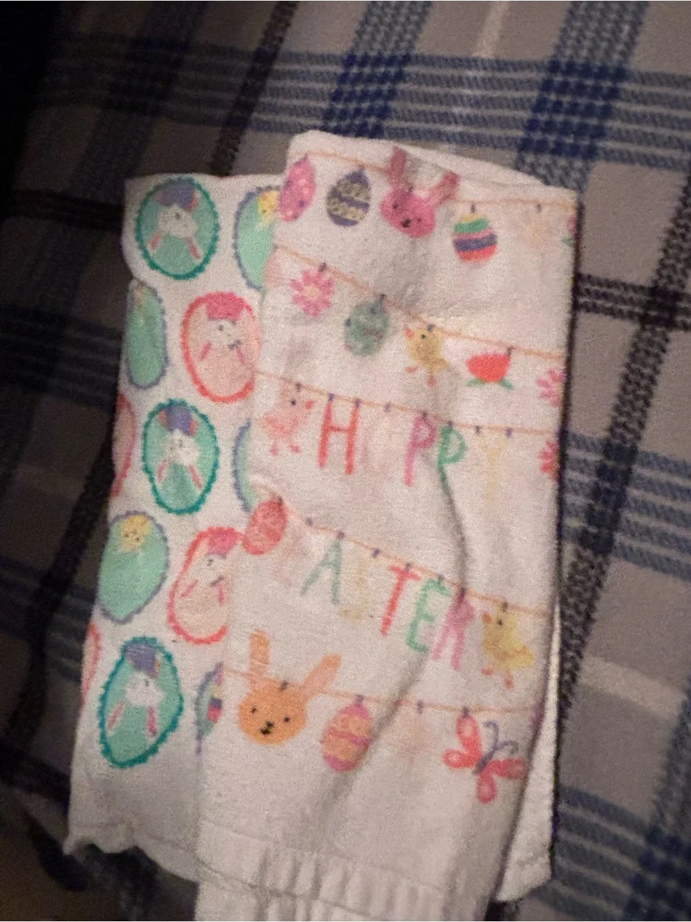 Kitchen towels with a Easter theme